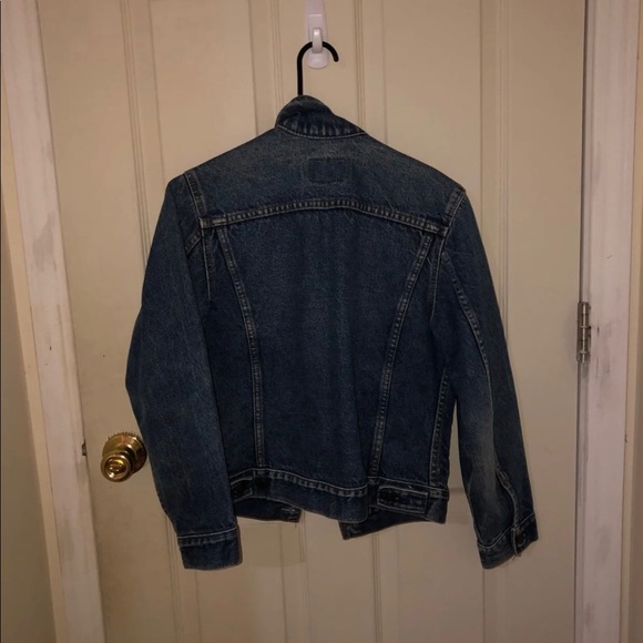 Vintage Levi denim jacket - Picture 3 of 3